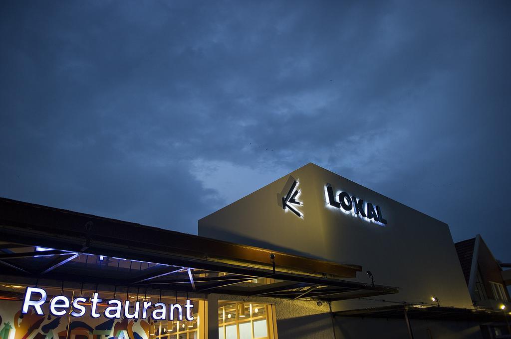 Lokal Hotel & Restaurant Kejayan Exterior photo